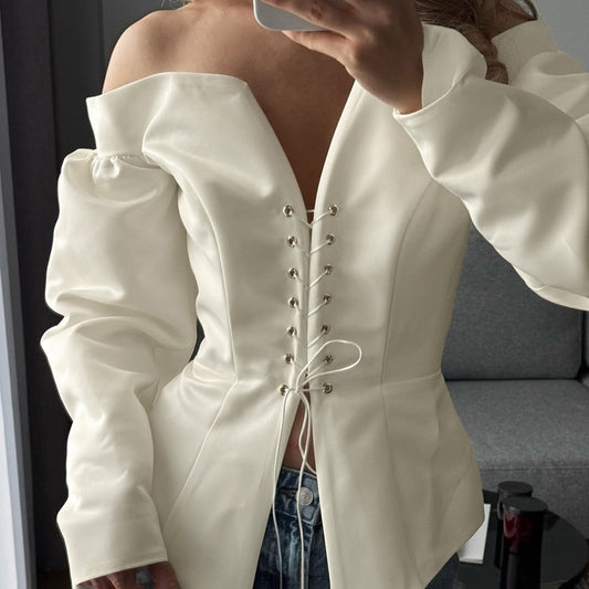 Top RUBY épaules dénudées à lacets et manches longues