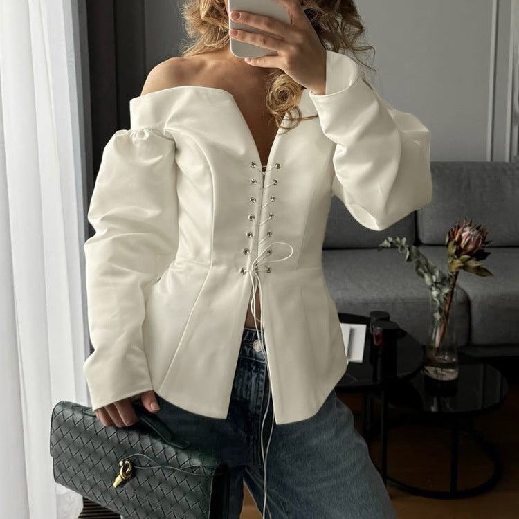 Top RUBY épaules dénudées à lacets et manches longues